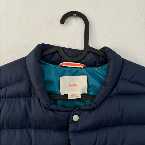 SWIMS copenhagen motion lite down vest LARGE - Picture 2 of 11